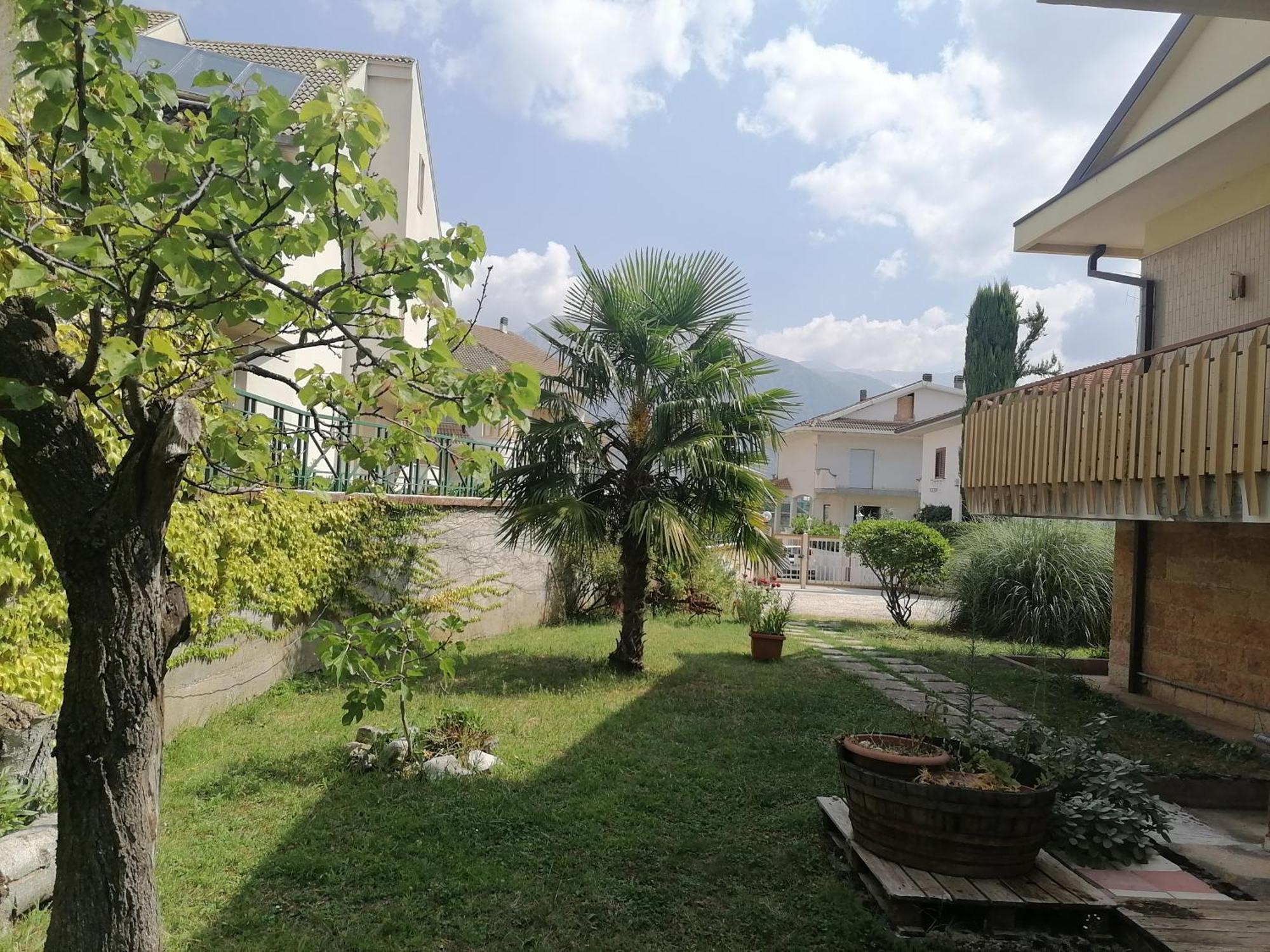 B&B Villaggio Sole 술모나 외부 사진